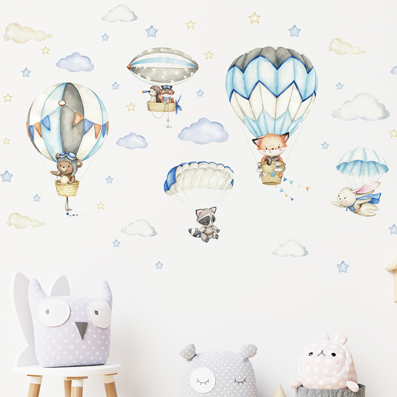 Cartoon Cute Animals Hot Air B - Baby Nursery Items 评论和价格